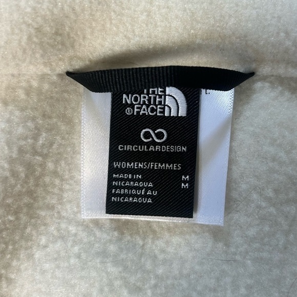 The North Face Alpine Polartec 200 White Fleece Jacket Size Medium White - Picture 3 of 3